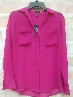 NWT Nicole Miller Size S Women’s Fuchsia Button-Front Blouse